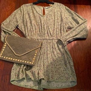 Women’s Long Sleeve Print, elastic waist, Romper with 2 front pockets size M